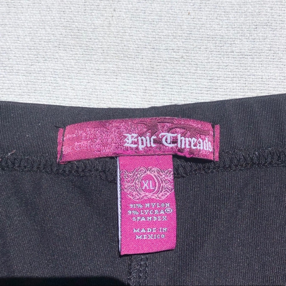 ✨Epic Thread Black Leggings! - Picture 2 of 4